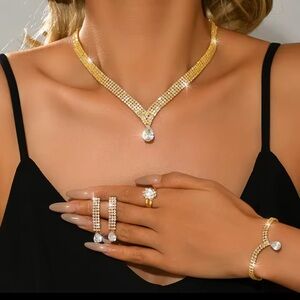 Elegant Gold and Silver Jewelry Set
